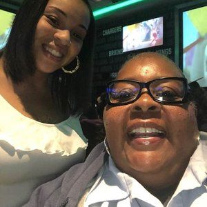 Meet your Posher, Tina